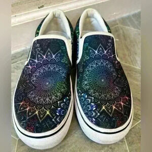 Yes We Vibe Women’s Mandala Slip on Loafers Size 7